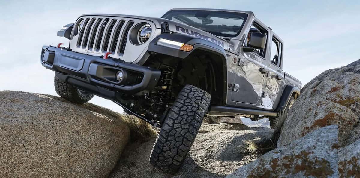 2023 Jeep Gladiator off road
