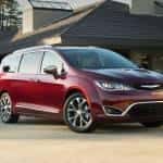Aventura 2017 Chrysler Pacifica Award Popular Mechanics