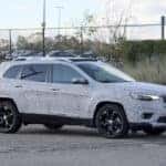 Aventura 2019 Jeep Cherokee Spy Shot