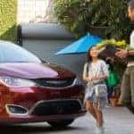 2019-chrysler-pacifica-hybrid-style