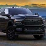 aventura-cjdr-2020-ram-heavy-duty-limited-black-edition