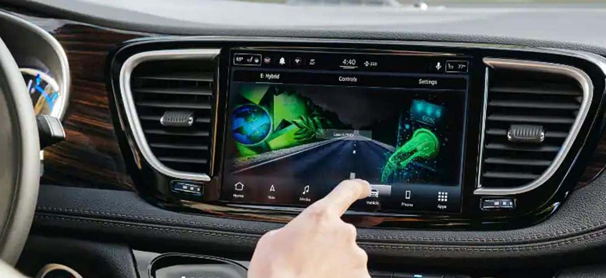 2023 Chrysler Pacifica Hybrid