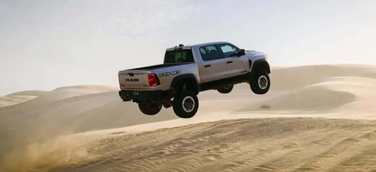 aventura-chrysler-jeep-dodge-ram-2025-rho-3