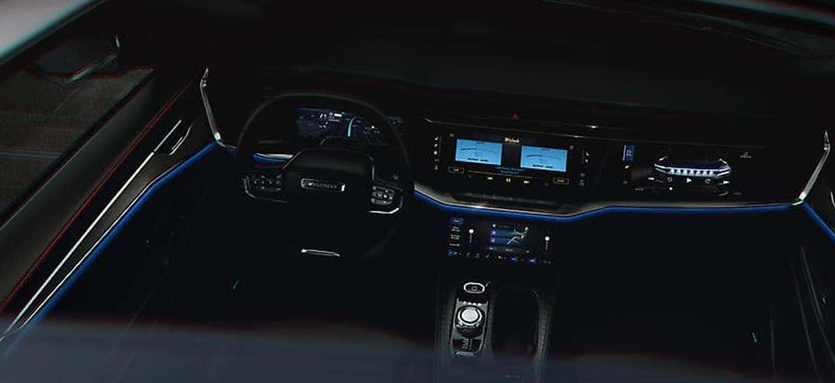 aventura-chrysler-jeep-dodge-ram-wagoneer-s-interior