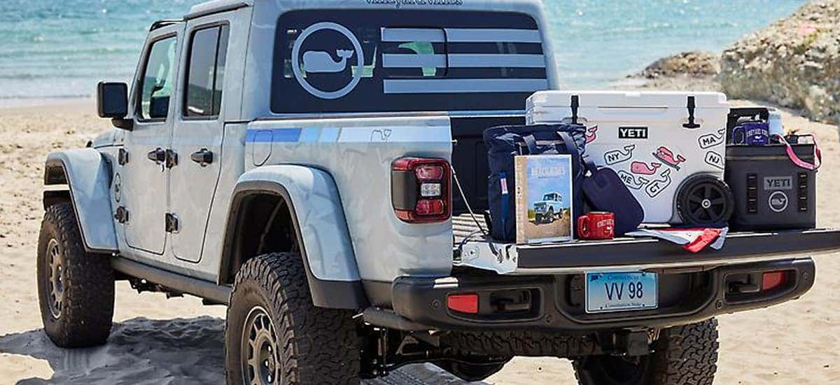 aventura-chrysler-jeep-dodge-ram-vineyard-vines