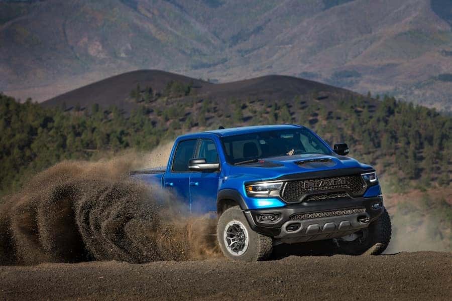 Aventura CDJR-2024 Ram 1500