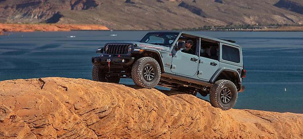 aventura-chrysler-jeep-dodge-ram-new-wrangler-2025