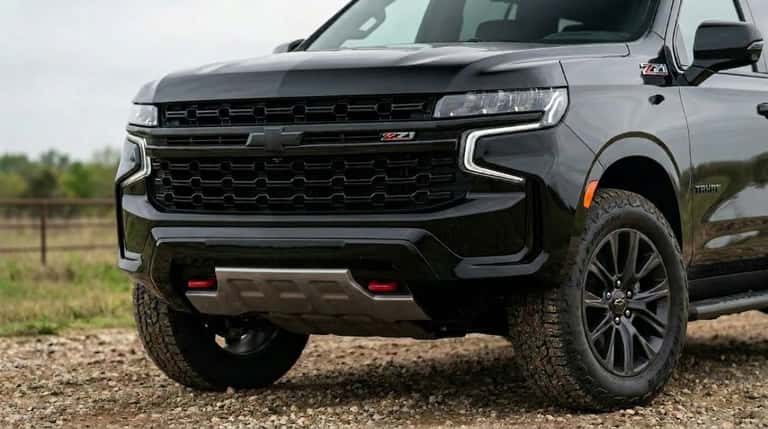 2026 Chevrolet Tahoe Z71 blacked-out grille and front-end detail