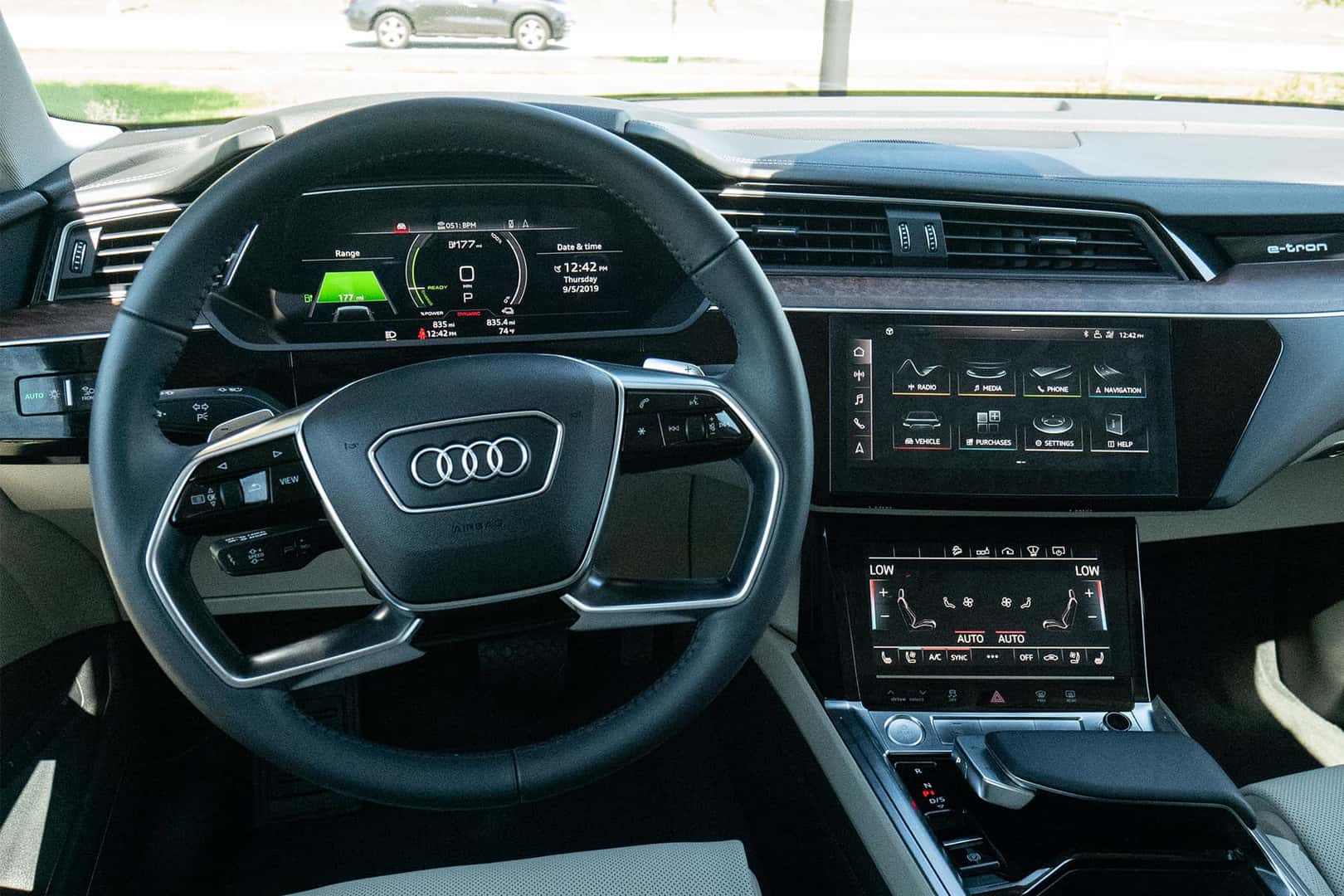 Audi e tron deals 2019