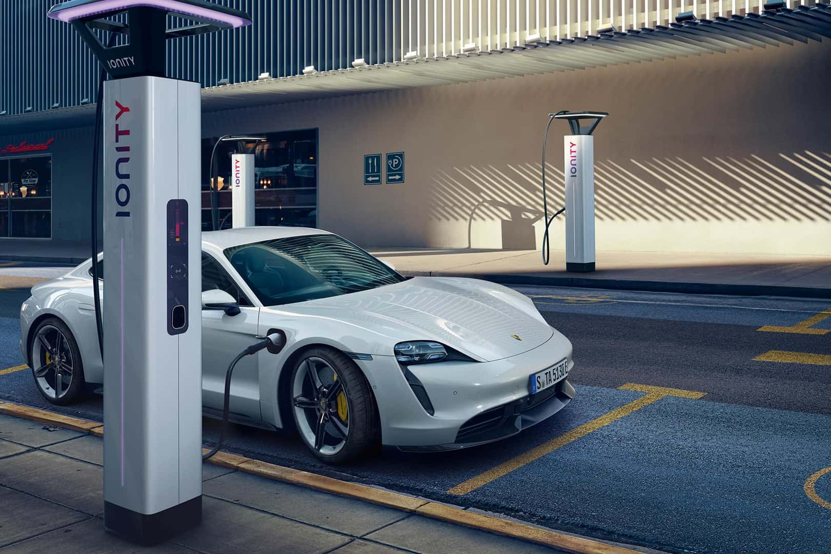 The Porsche Mission E Cross Turismo is a Fast-Charging, Low-Slung