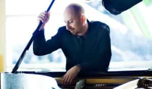 Neiman Plays Brahms