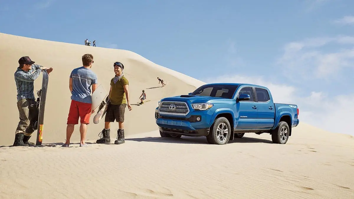 17 Toyota Tacoma Info And Lease Specials Elmhurst Toyota