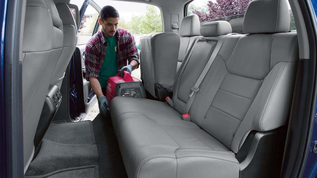 2018-Toyota-Tundra-Limited-CrewMax-Interior