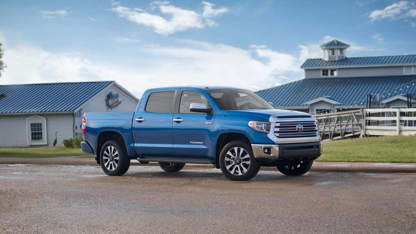 2018-Toyota-Tundra-Limited-CrewMax