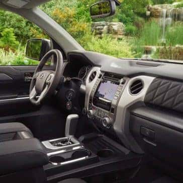 2018-Toyota-Tundra-Platinum-CrewMax-Interior