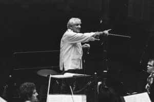 Music Crash Course: Conducting 101