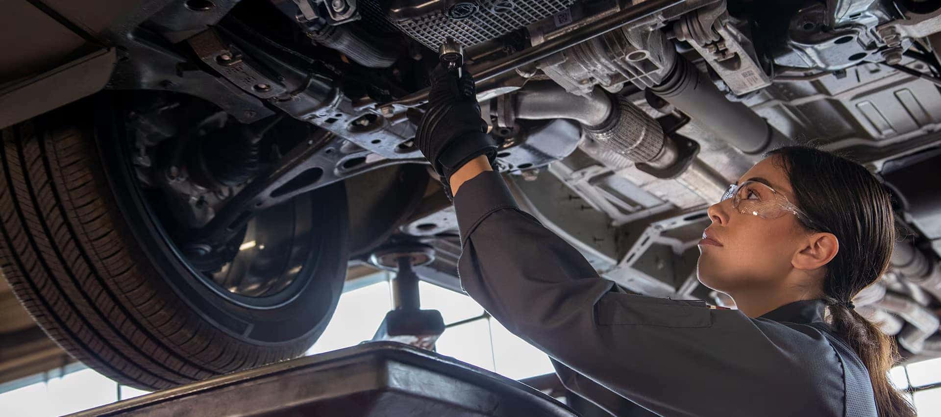 Chevy Certified Technician Inspecting a Traverse