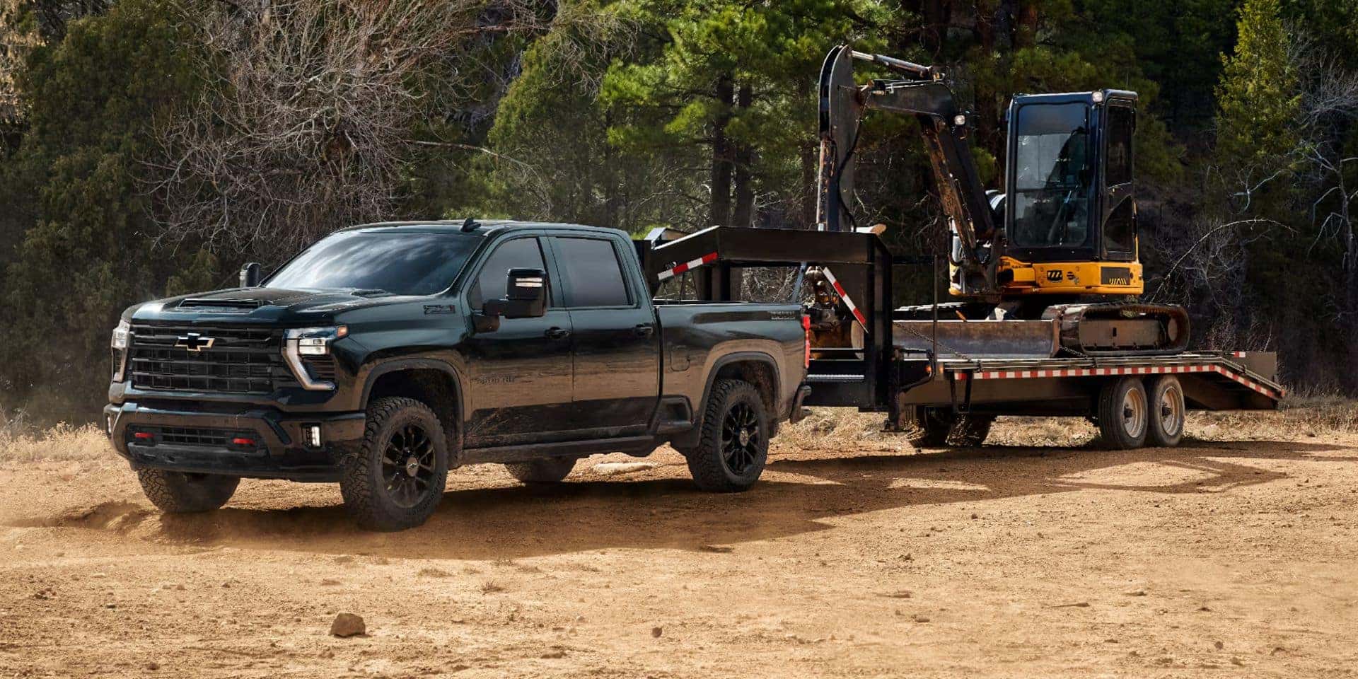 2026 Chevy Silverado 3500HD pulling heavy gooseneck trailer