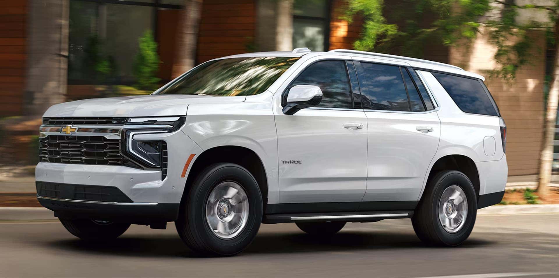 2026 Chevy Tahoe and Traverse comparison