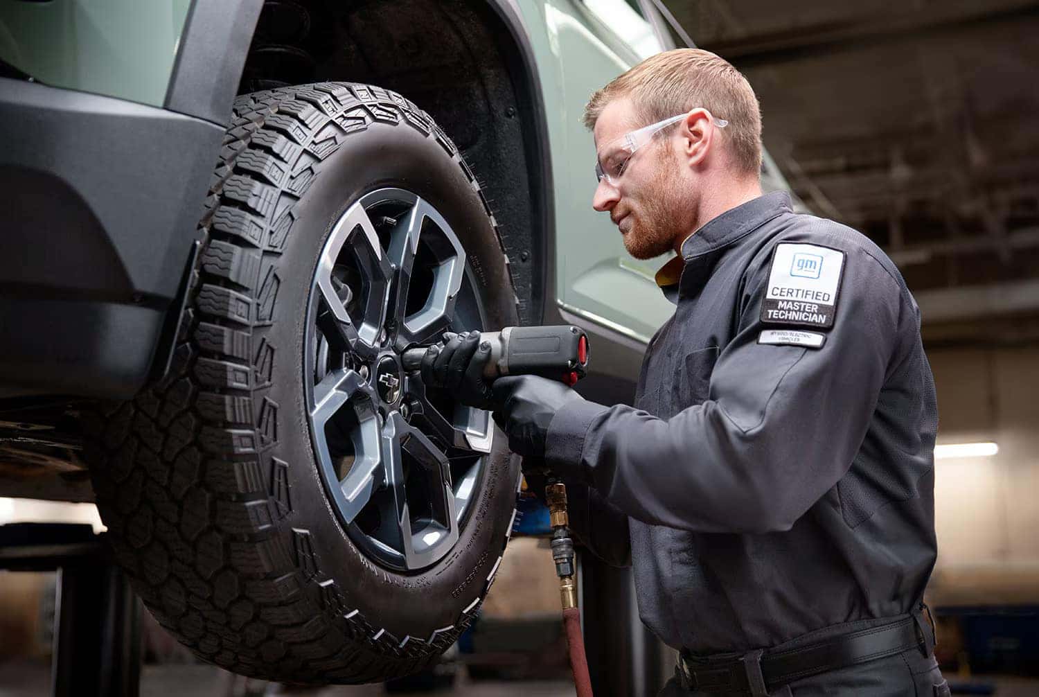 Dually heavy-duty commercial towing and tire safety