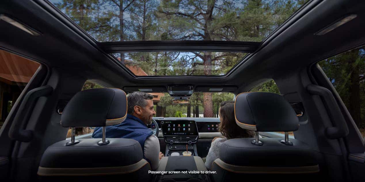 2027 Chevrolet Silverado 1500 interior space and cargo comparison