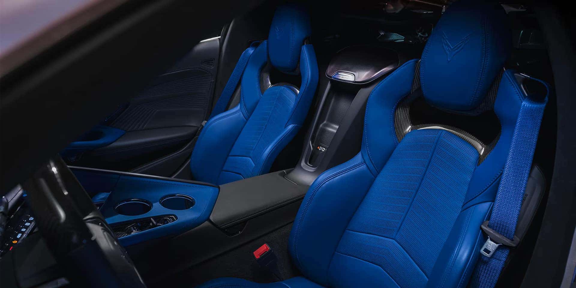 2027 Chevrolet Corvette ZR1X interior comfort and cargo