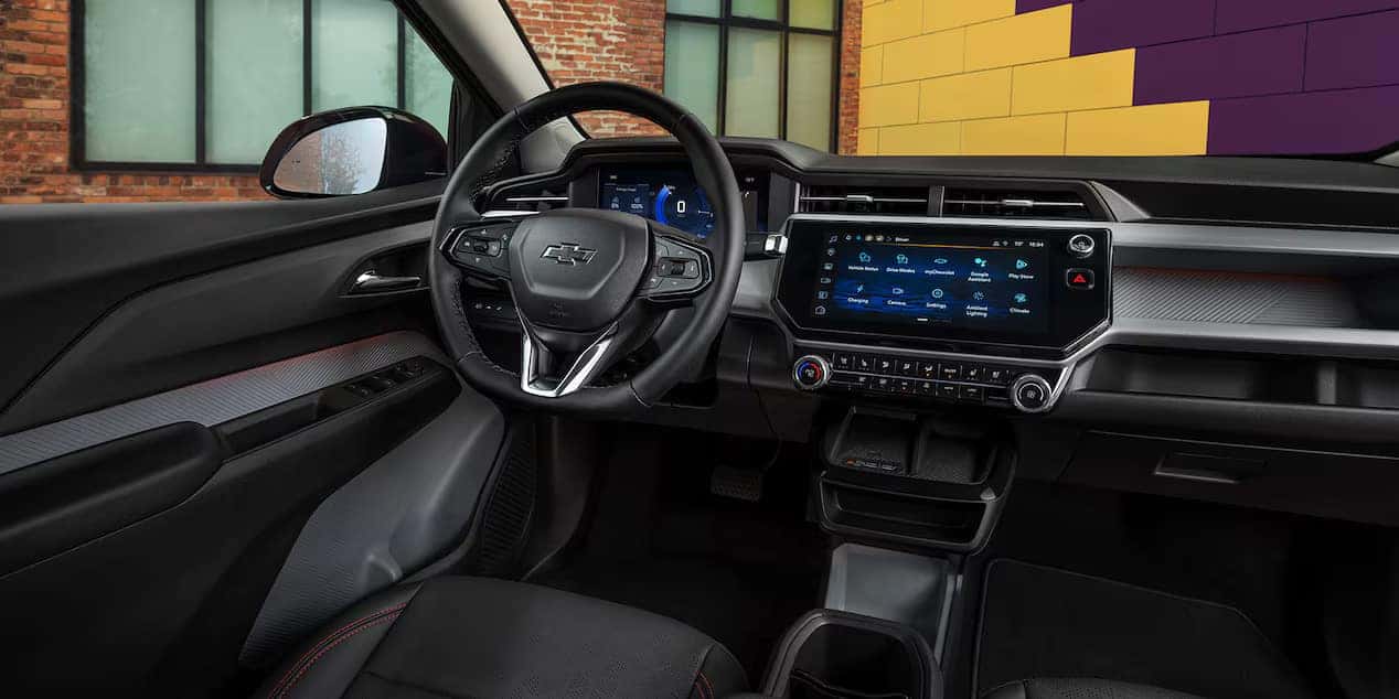 2027 Chevrolet Bolt technology compared to 2027 Hyundai Kona