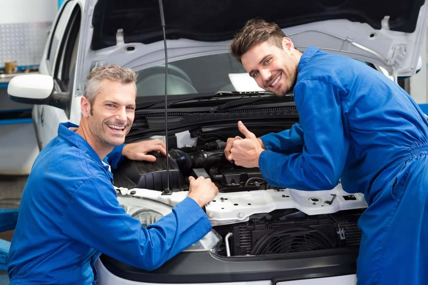 Chevy technicians at Heinrich Cehvrolet's service center