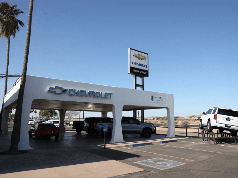 Service perks and maintenance benefits