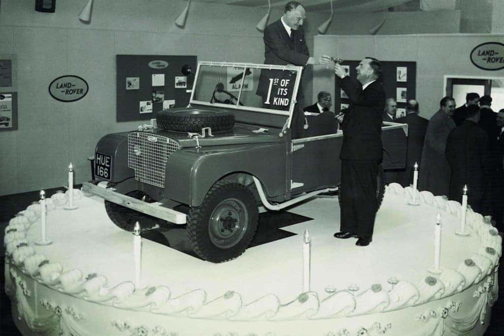 Land Rover cake - The Great British Bake Off | The Great British Bake Off