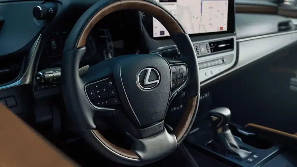 Technology Features in The New 2023 Lexus ES | Lexus of Bridgewater