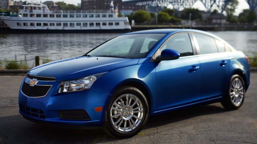 Chevrolet Cruze 2013 chính thức ra mắt giá từ 531 triệu đồng