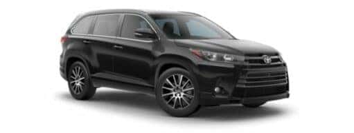 A black 2017 Toyota Highlander is angled right.