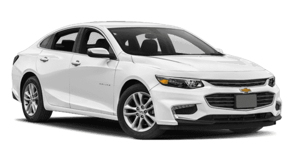 2018 Chevrolet Malibu vs. 2018 Toyota Camry - McCluskey Chevrolet