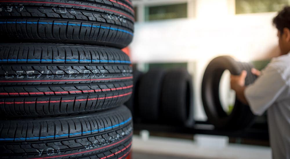 Tire Mileage Ratings and Tire Replacements