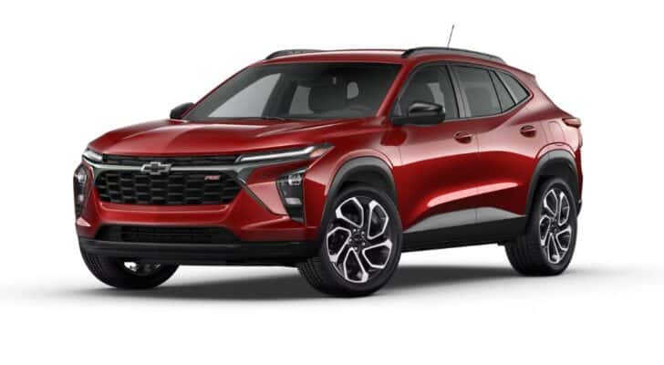 A red 2025 Chevy Trax 2RS is angled left.