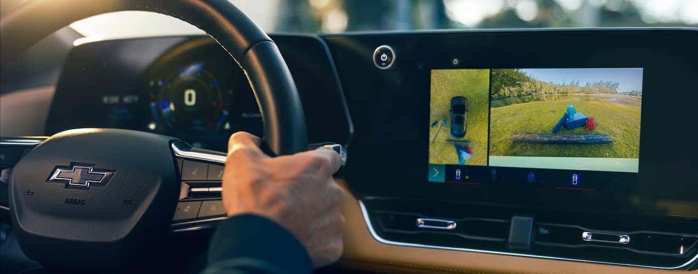 Infotainment screen in a 2025 Chevy Equinox