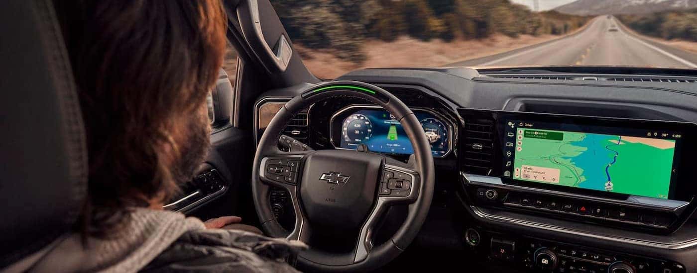 Black dash in a 2026 Chevy Silverado 1500.