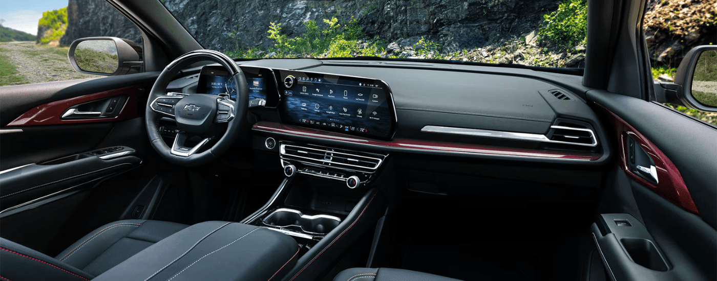 Black and red interior of a 2026 Chevy Traverse RS