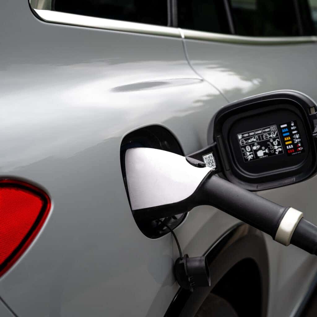 <strong>Mercedes-Benz Electric Incentive Bonus</strong>