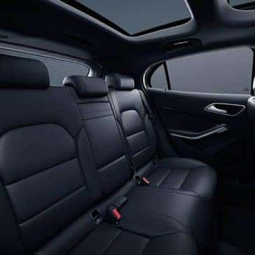 2019-Mercedes-Benz-GLA-interior-seating