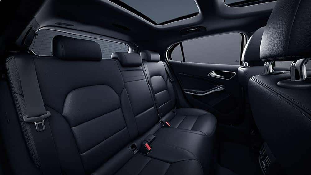 2019-Mercedes-Benz-GLA-interior-seating