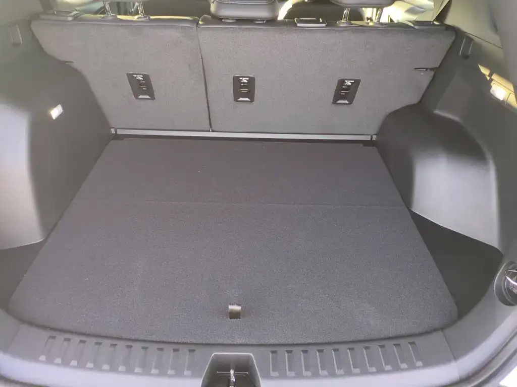 2027 Chevrolet Equinox Interior