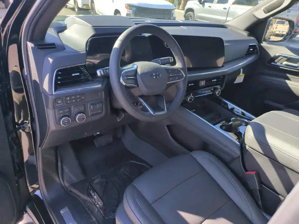 2027 Chevrolet Suburban Advanced Connectivity and Driver Tech