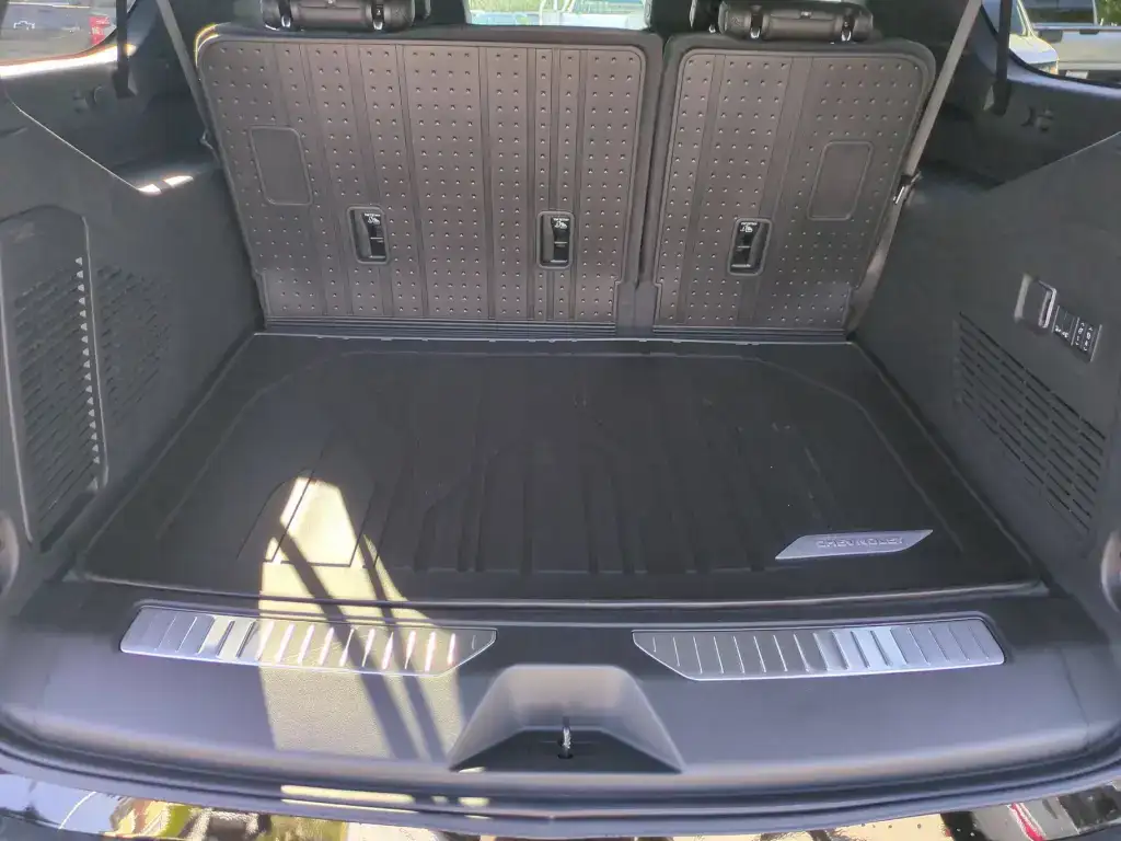 2027 Chevrolet Suburban Spacious Cabin and Cargo Layout