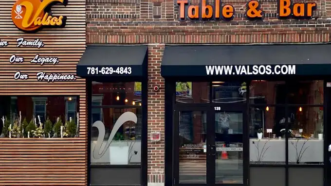 Valsos Table & Bar