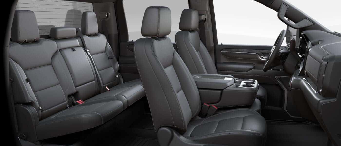 26Chevy-Silverado2500HD-InteriorSeatingSideView
