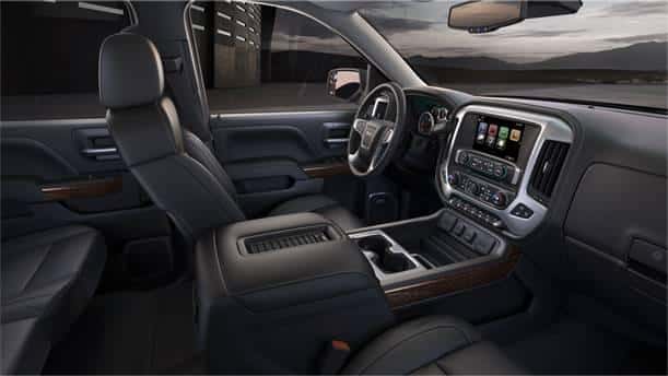GMC Sierra Interior