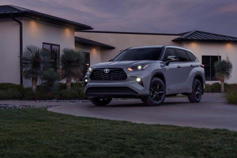2024 Toyota Highlander or Highlander Hybrid Near Me Sherwood Park Toyota