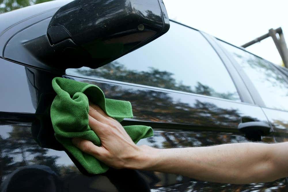 How to Use Your Waterless Car Wash Spray